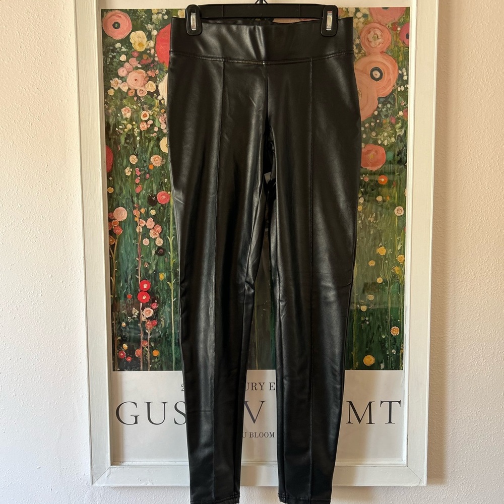 Hue Black Faux Leather Leggings